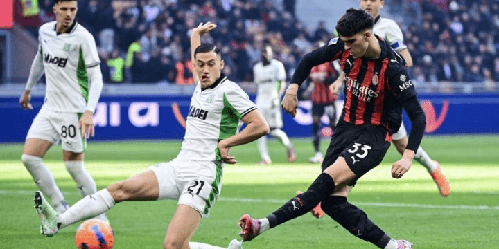 Disiplin Taktis Jay Idzes Mengawal Lini Belakang